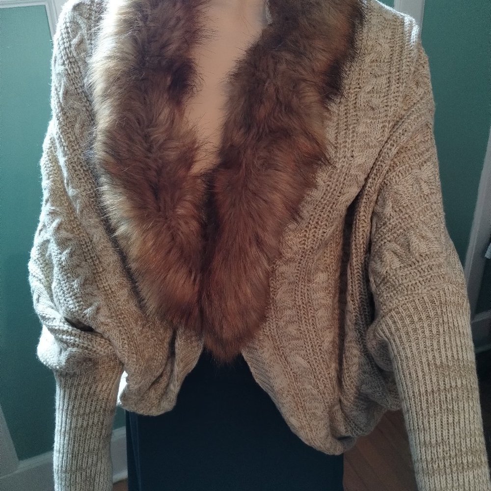 Bat Wing Open Front Champagne Color Faux Collar Cardigan Size Small/Medium